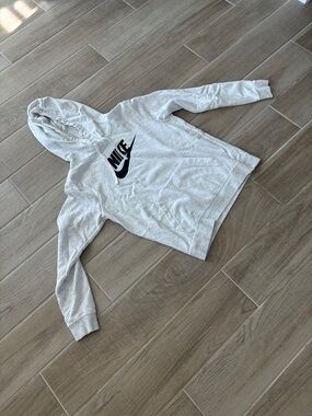 Nike Women's Heather Gray Pullover Hoodie with Black Swoosh